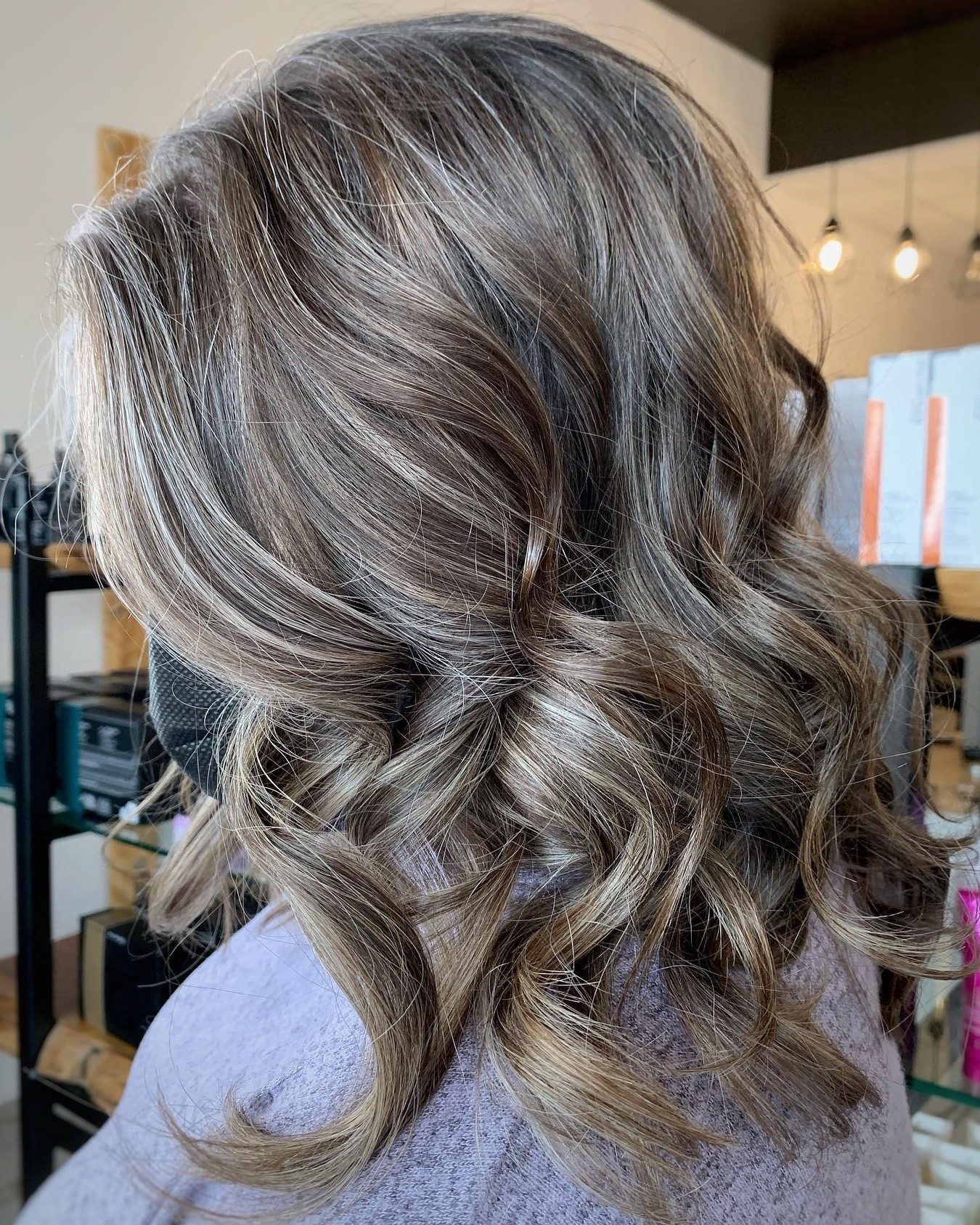 Highlights and Lowlights for Graying Hair