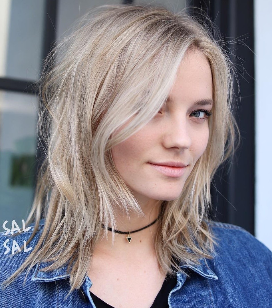 Medium Shag Hairstyle