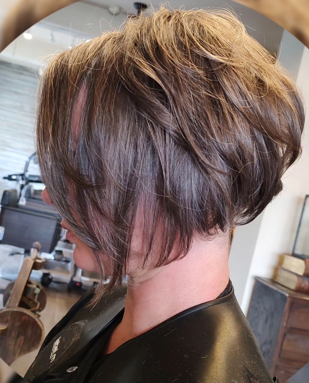 Short Layered Inverted Bob for Thin Hair