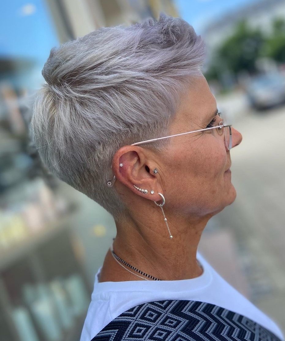 Over 50 Daring Silver Undercut Pixie