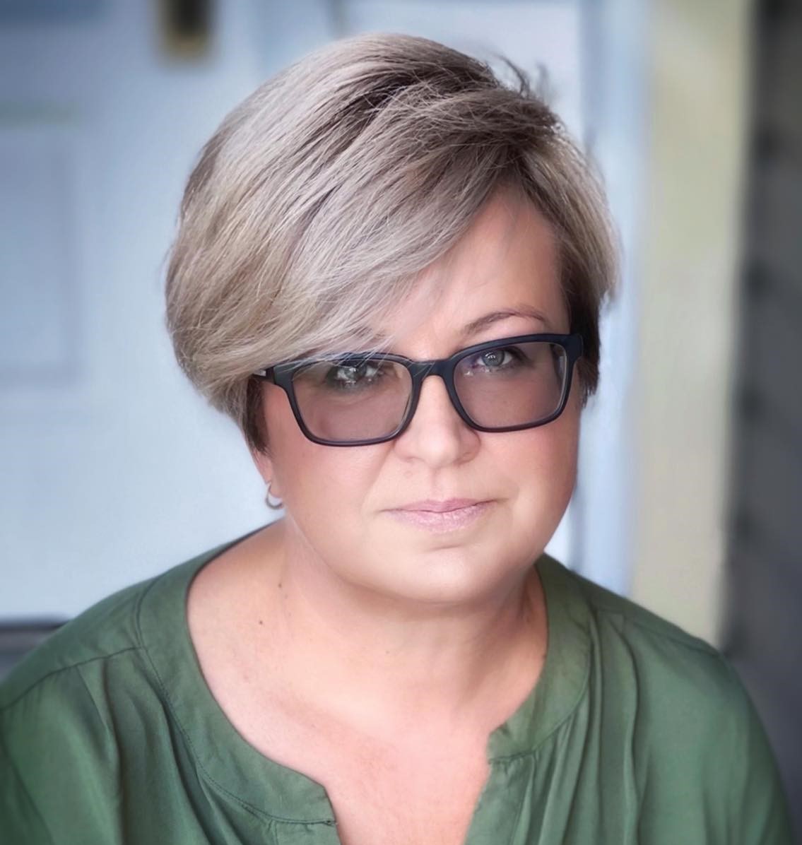 Voluminous Pixie for Plus-Size Women