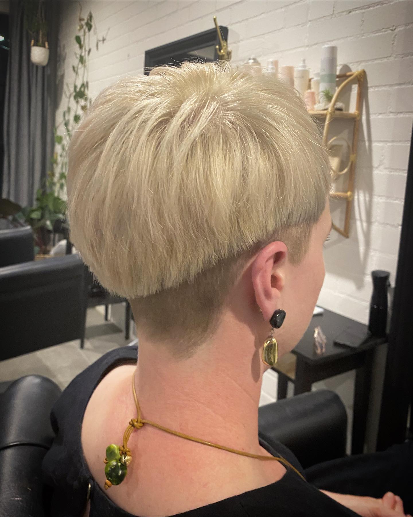 Silvery Sliced Bowl Cut