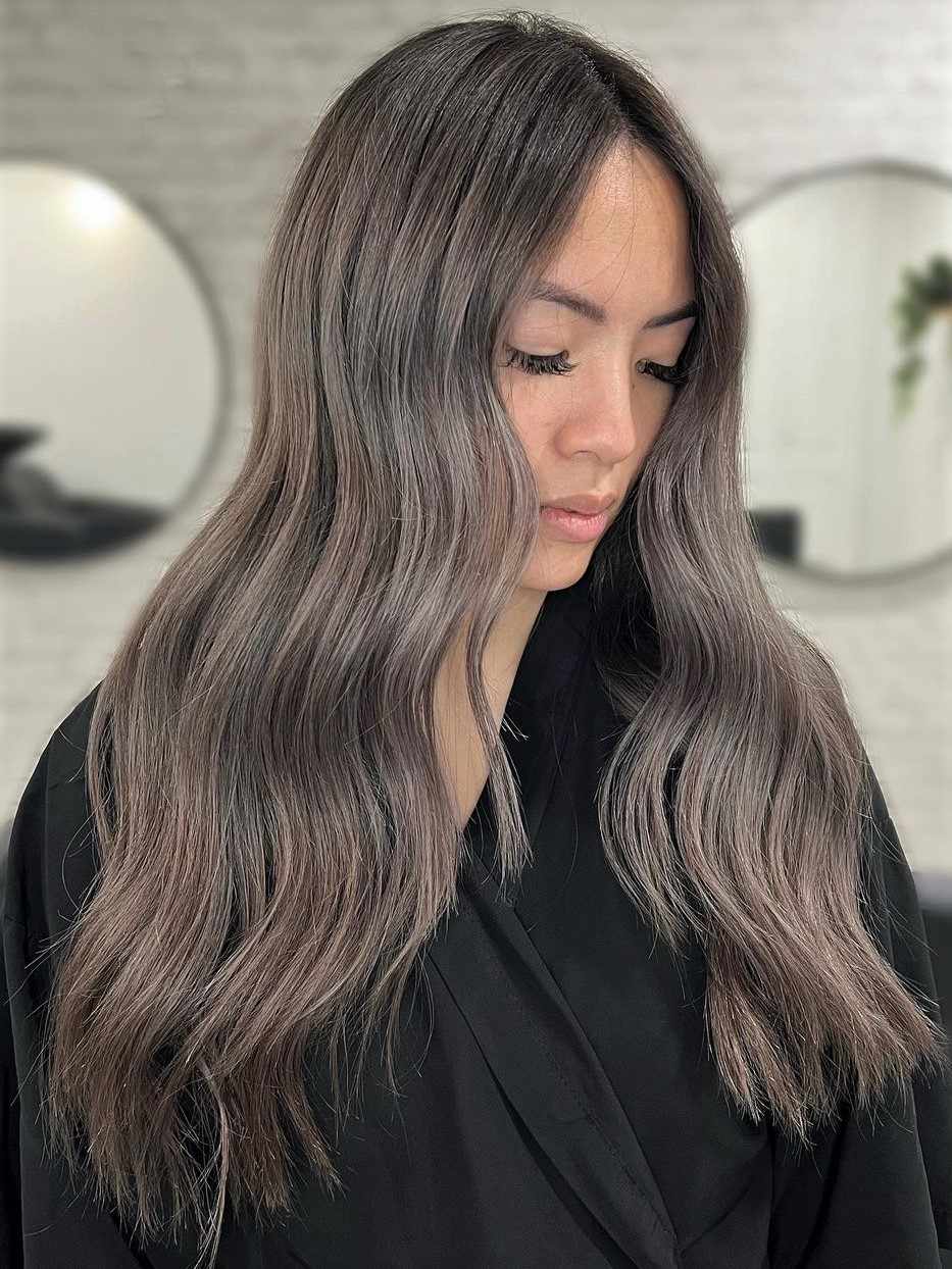 Cute Subtle Midshaft Gray Highlights