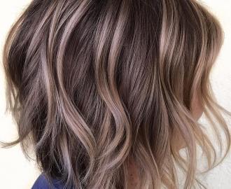 Wavy Layered Brunette Bob with Beige Highlights