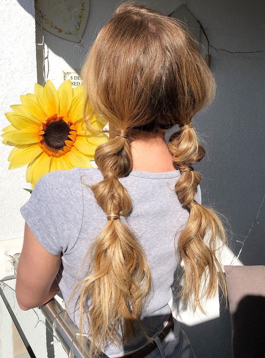 Two Low Pull-Through Ponytails for Long Hair
