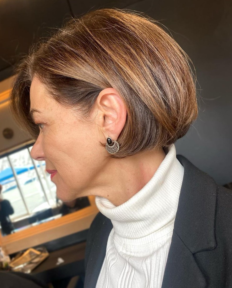50+ Elegant Jaw-Length Bob