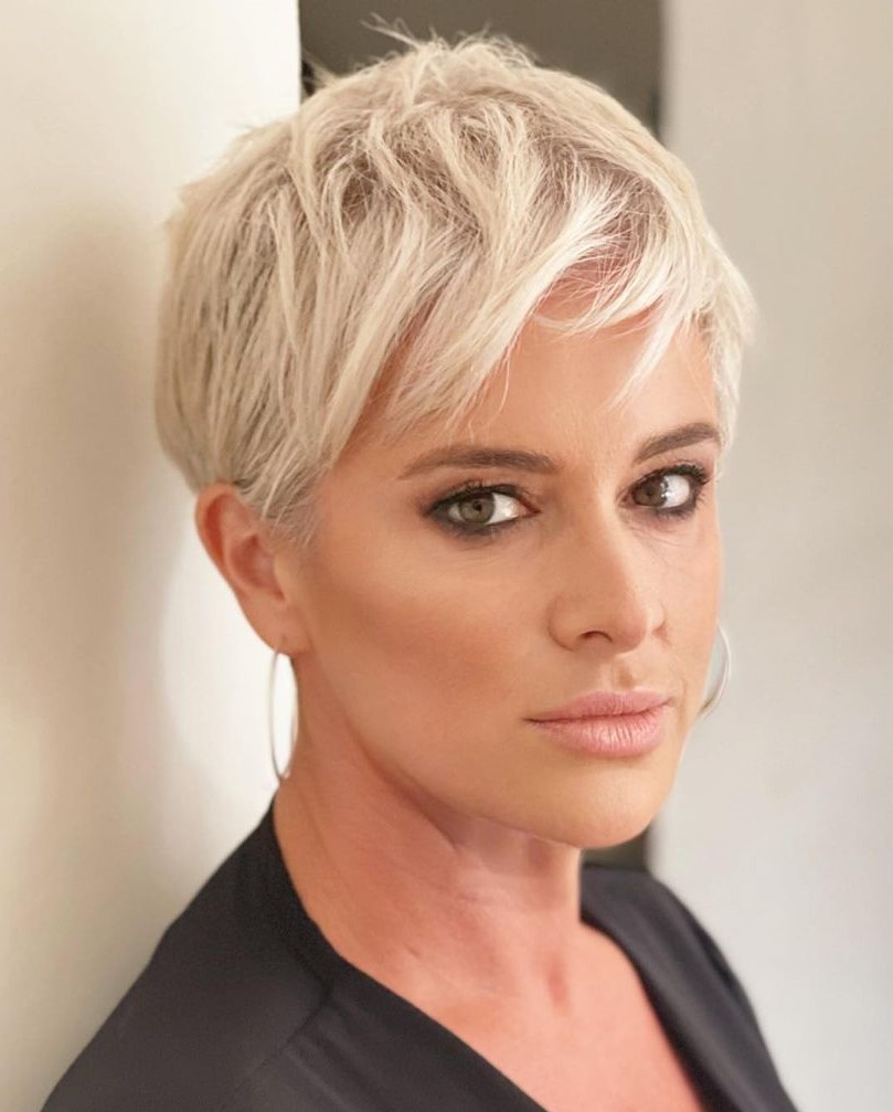 Short Hairstyle for Thin Hair