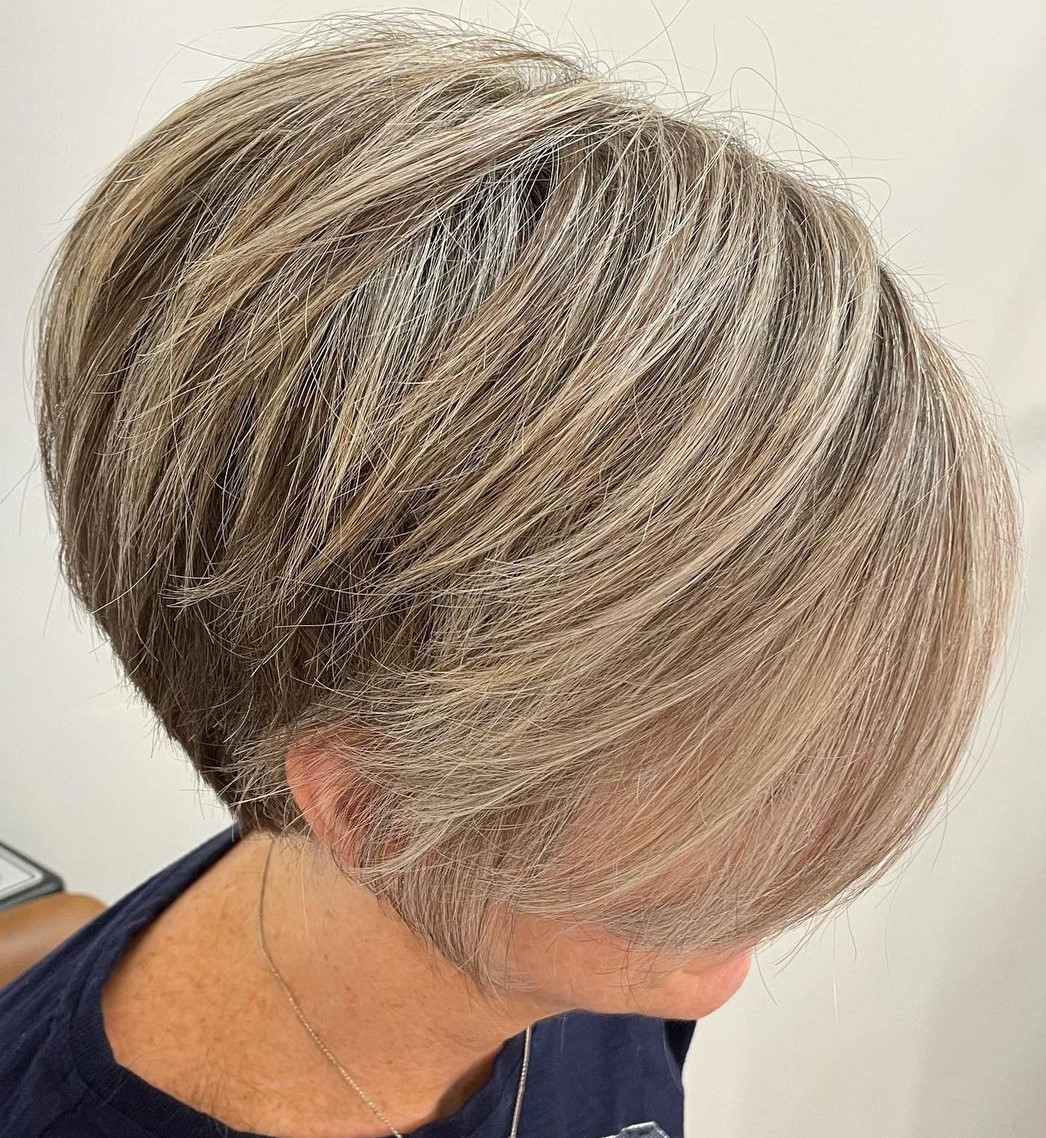 Short Hair with Highlights for Older Women