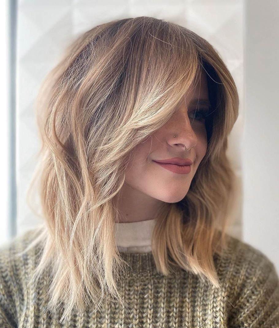 Cute Lob Hairstyle with Feathered Front Layers