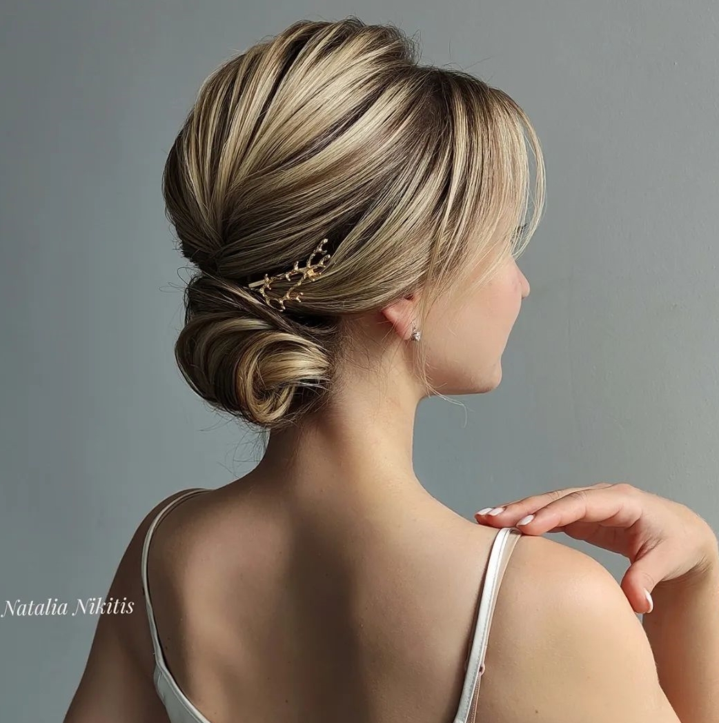 Classy Wedding Chignon for Medium Hair