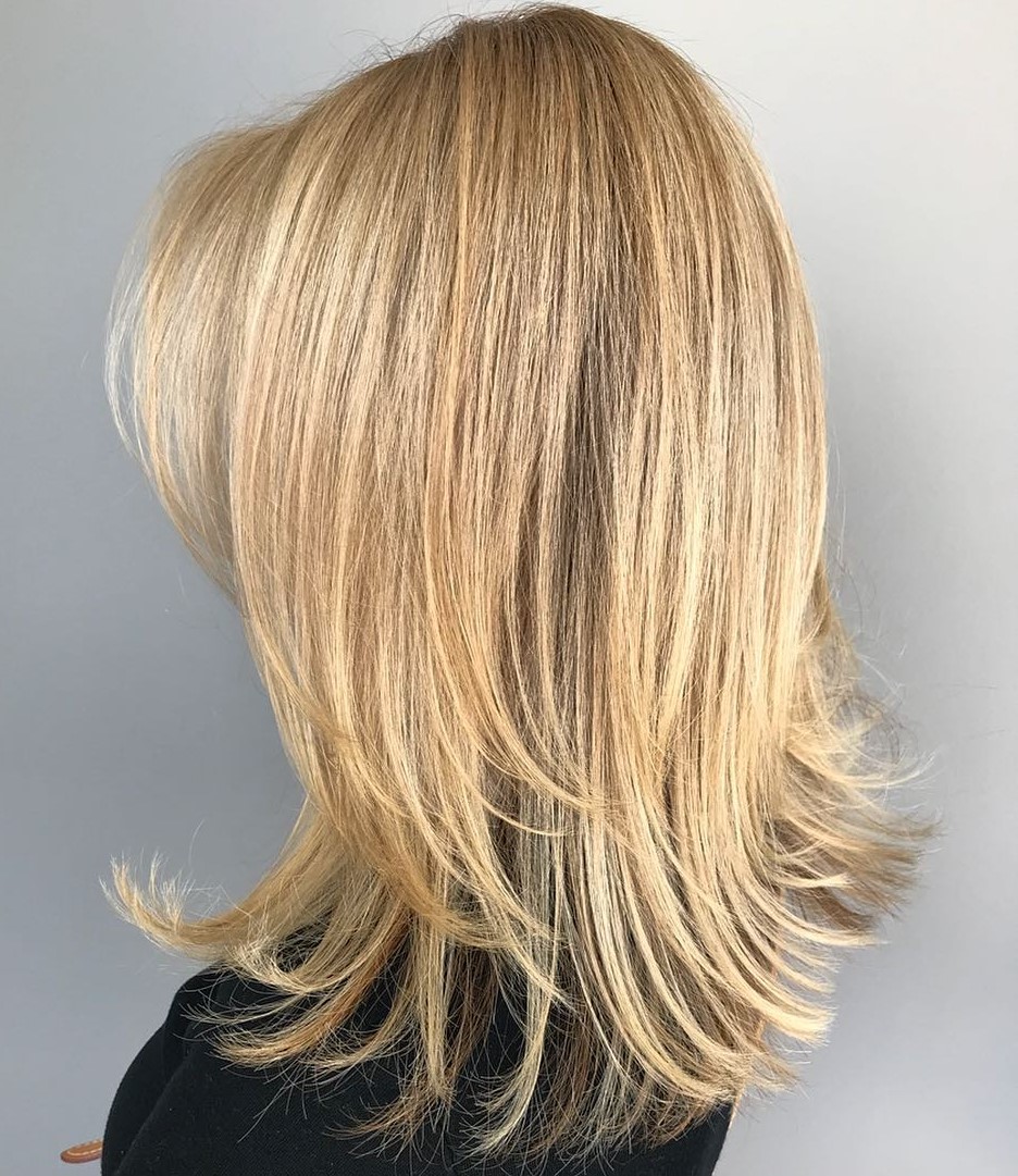 Mid Length Hairstyle with Layers