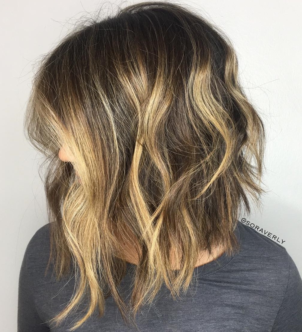 Inverted Medium Choppy Bob for Thick Hair