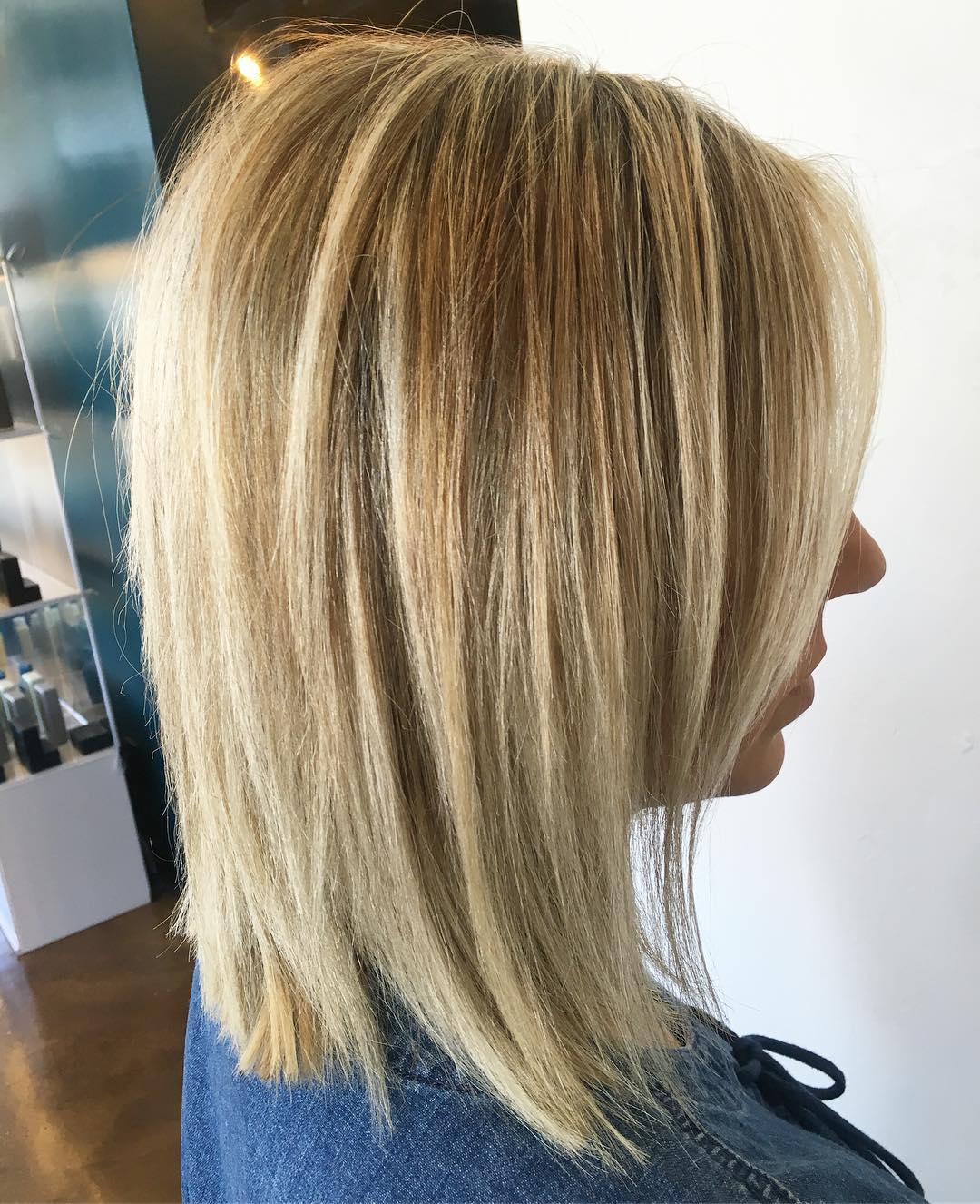 Straight Blonde Lob with Highlights