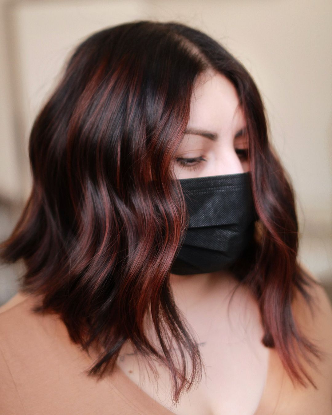 Cherry Red Brown Lob Hairstyle