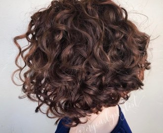 Concave Bob for Messy Curls
