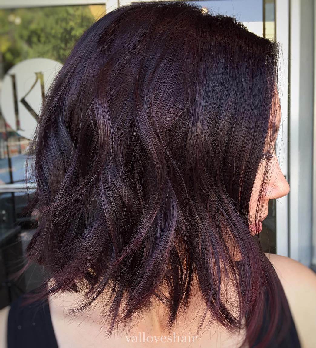 Wavy Medium Thick Bob with Wispy Layers