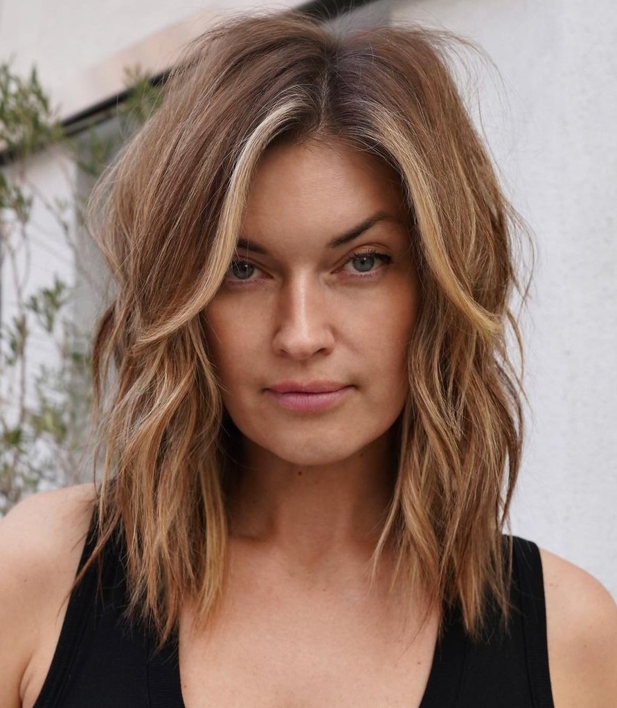 Thin Hair Medium Sliced Shag Haircut