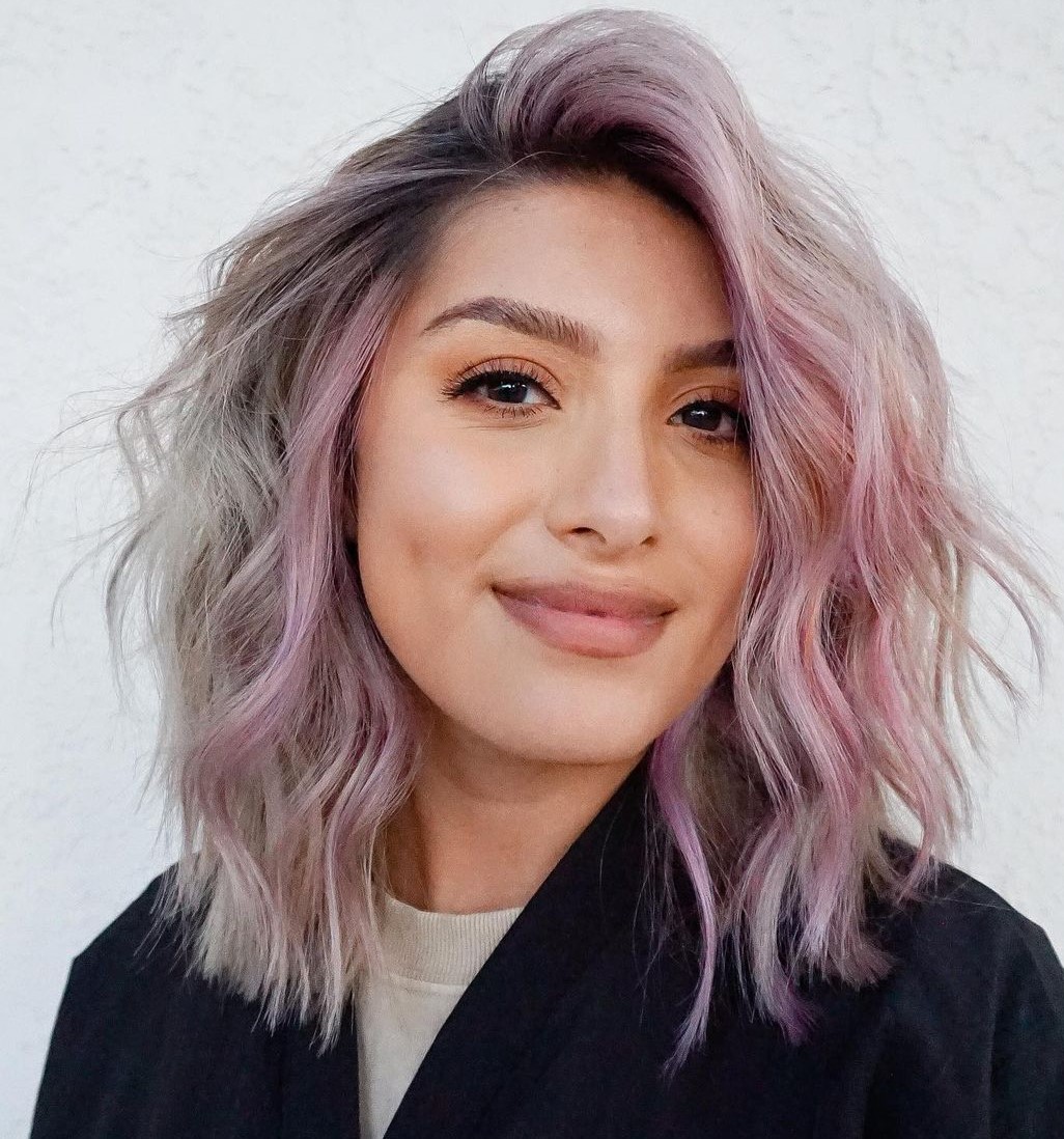Wavy Lob for a Chubby Face
