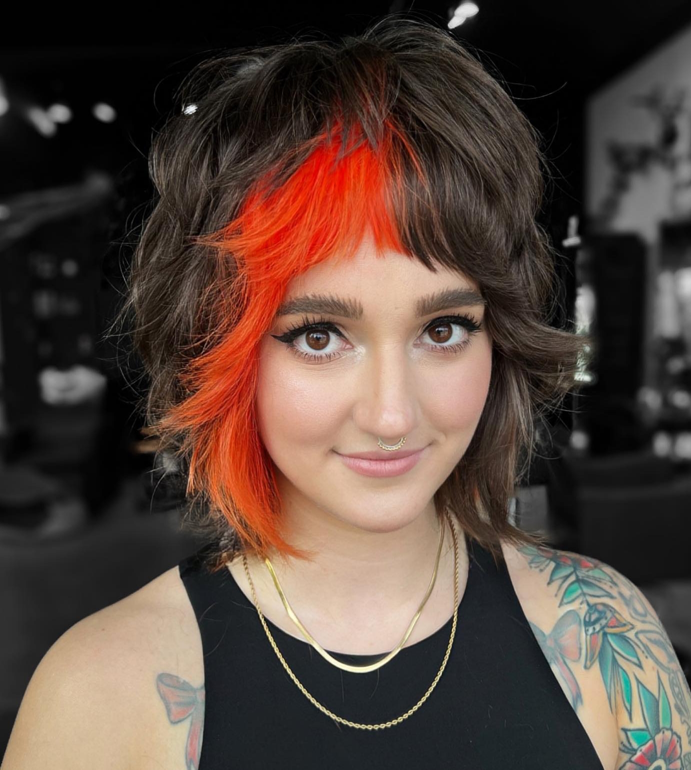 Voluminous Fluffy Choppy Mullet
