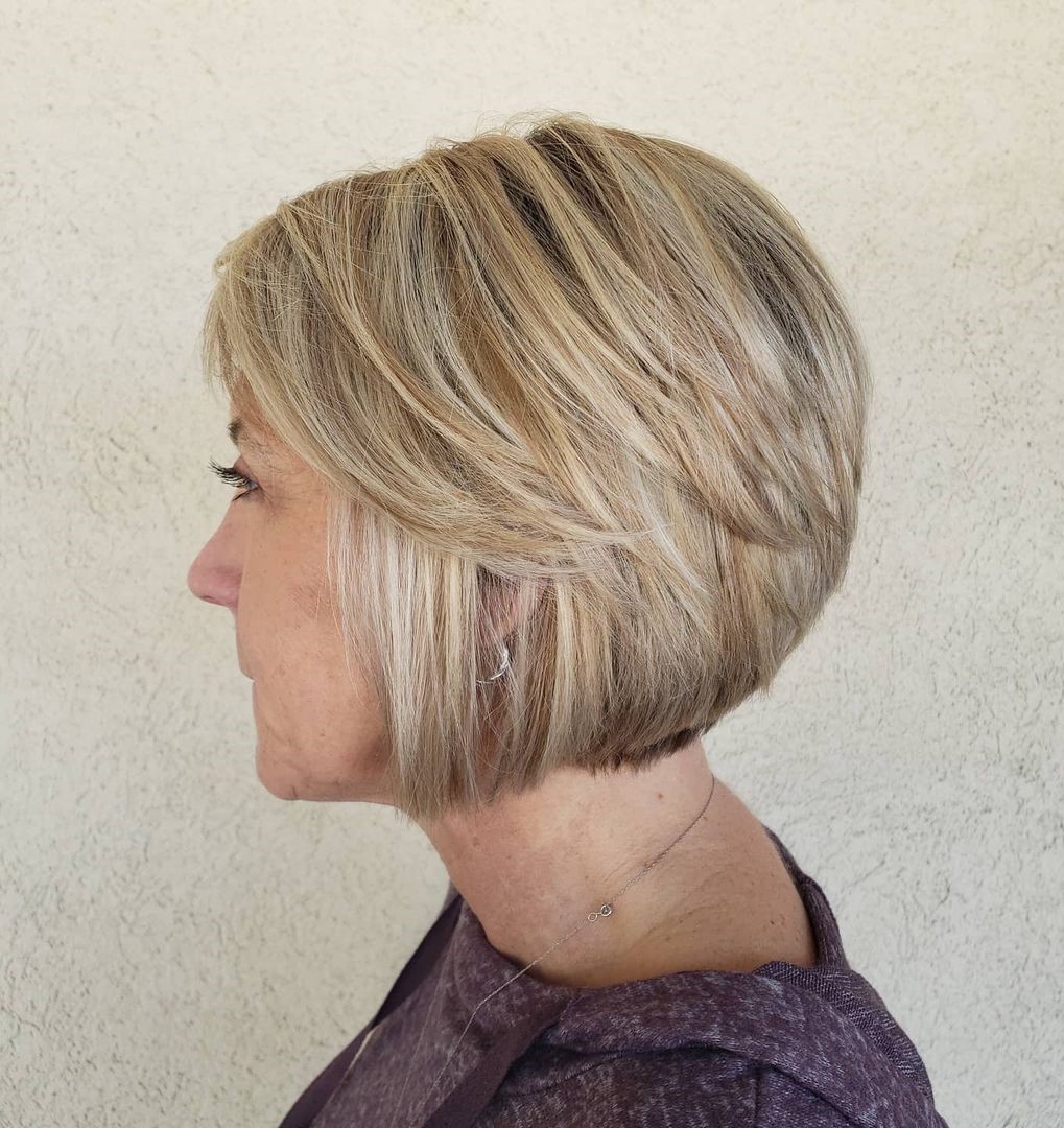 Chin-Length Bob for Women to Look Younger