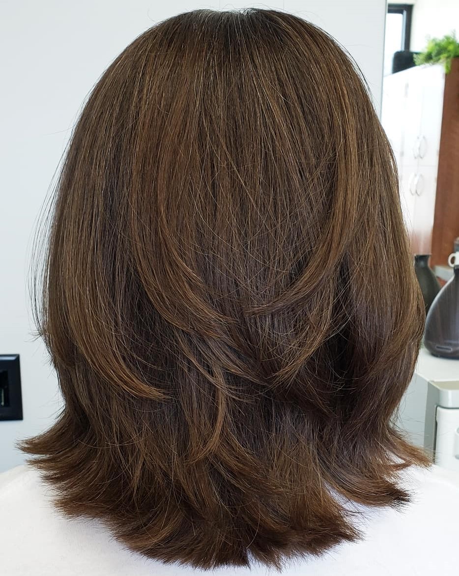 Medium Feathered Haircut
