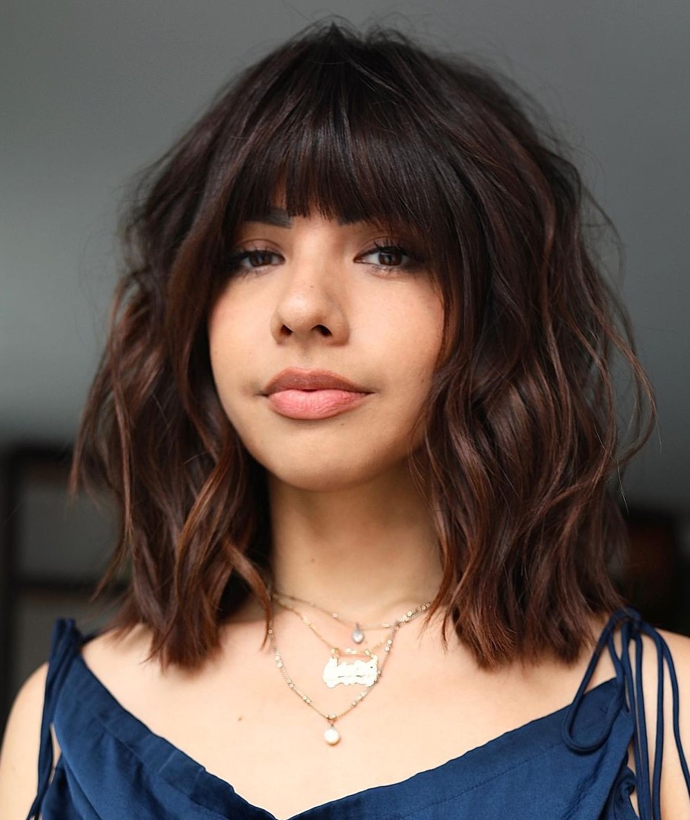 Medium-Length Hair for Round Faces