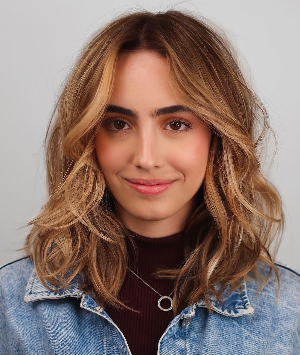 Medium-Length Messy Hairstyle for Thin Hair