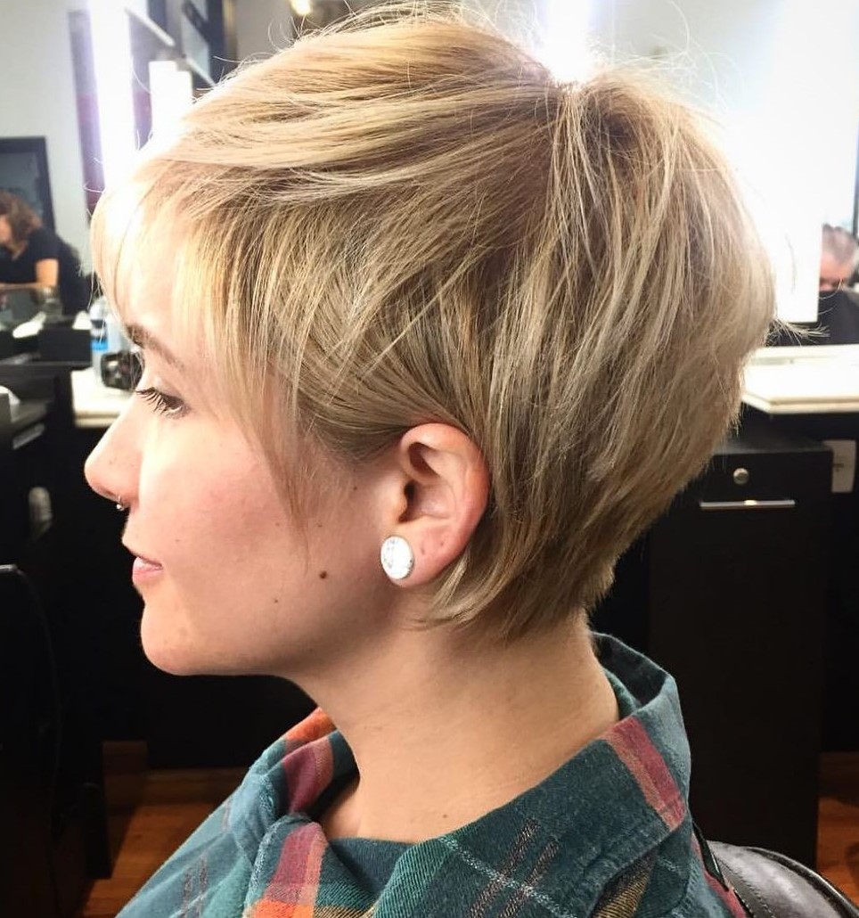 Short Tapered Hairstyle for Thin Hair