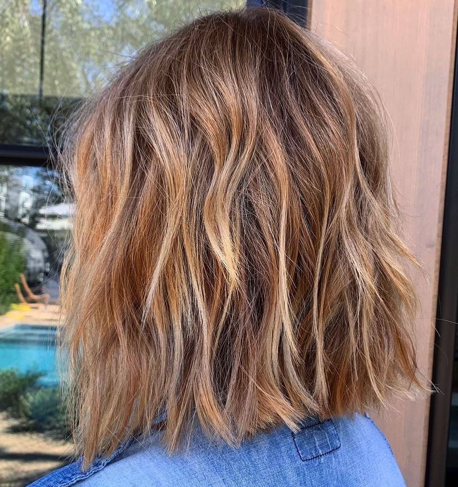 Caramel Balayage Hairstyle for Medium Hair