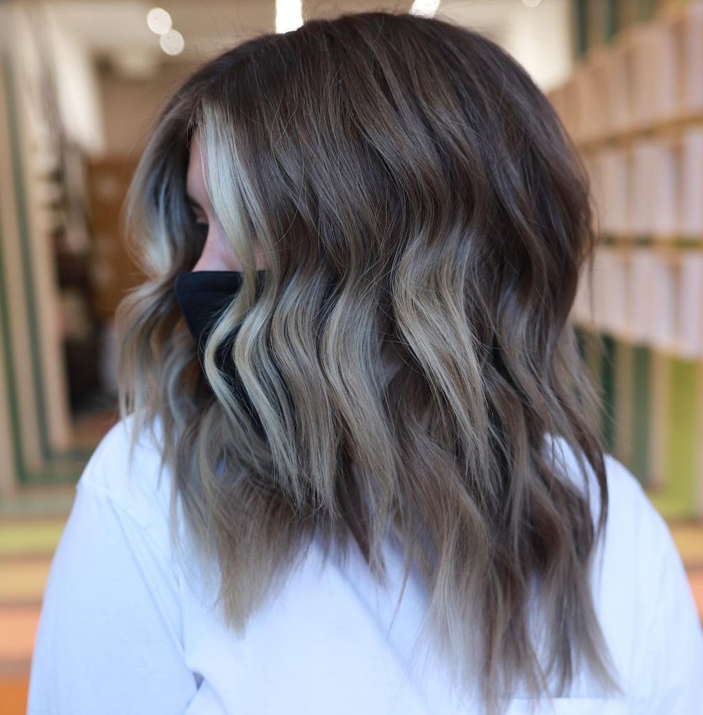 Thick Shoulder-Length Hairstyle with Layers
