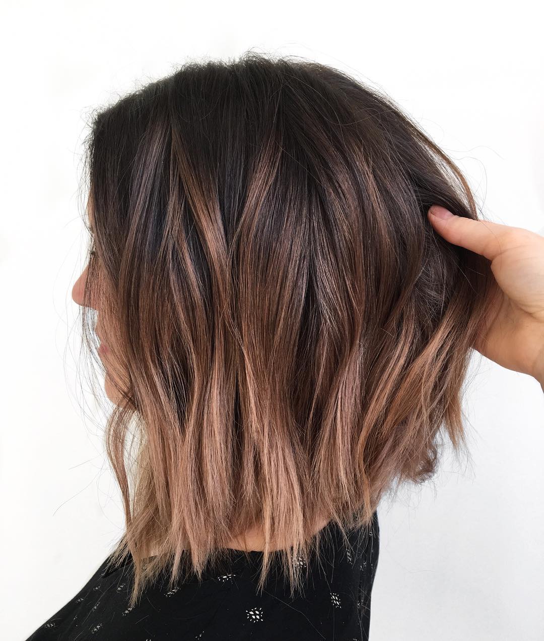 Choppy Lob with Barely There Waves