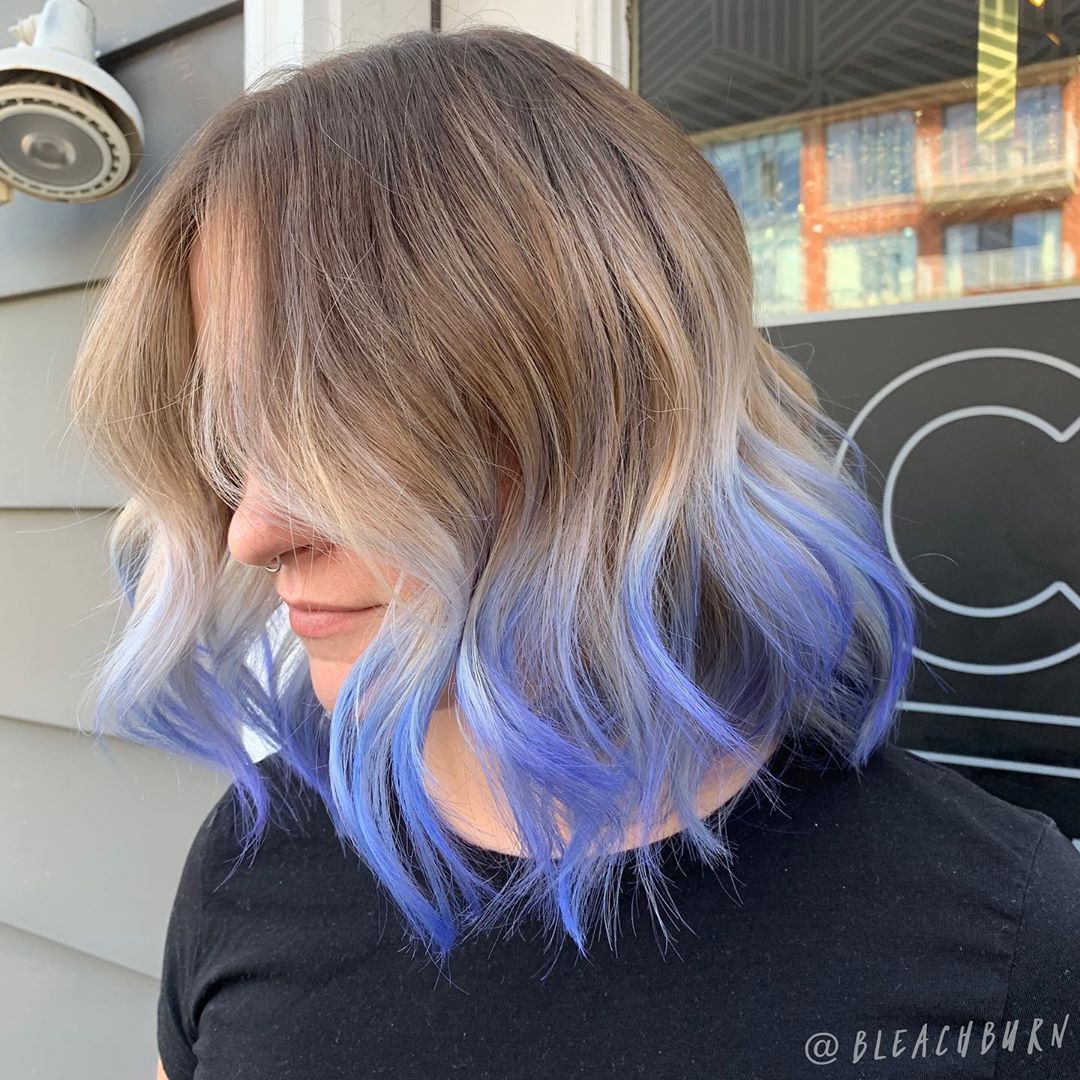 How to Dip Dye the Ends of Your Hair at Home