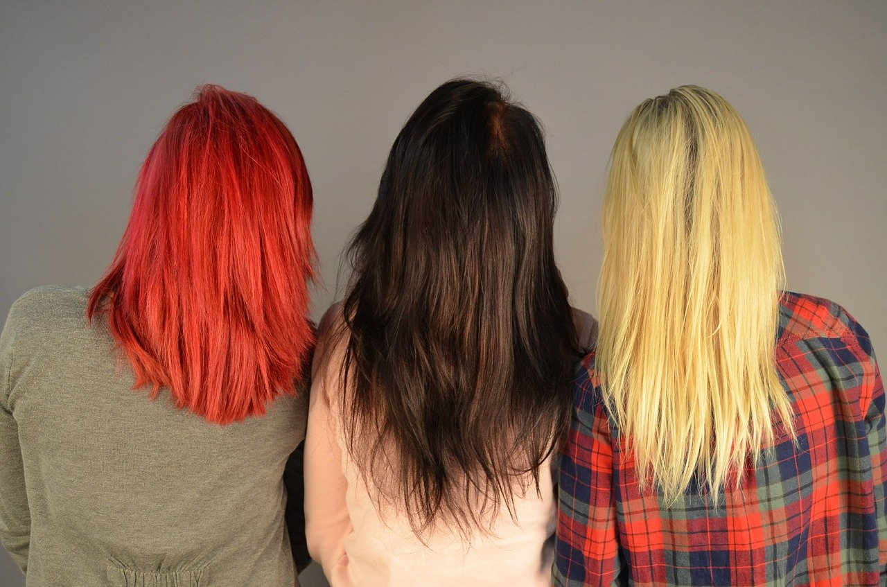 Best Temporary Hair Colors for Brunettes and Blondes